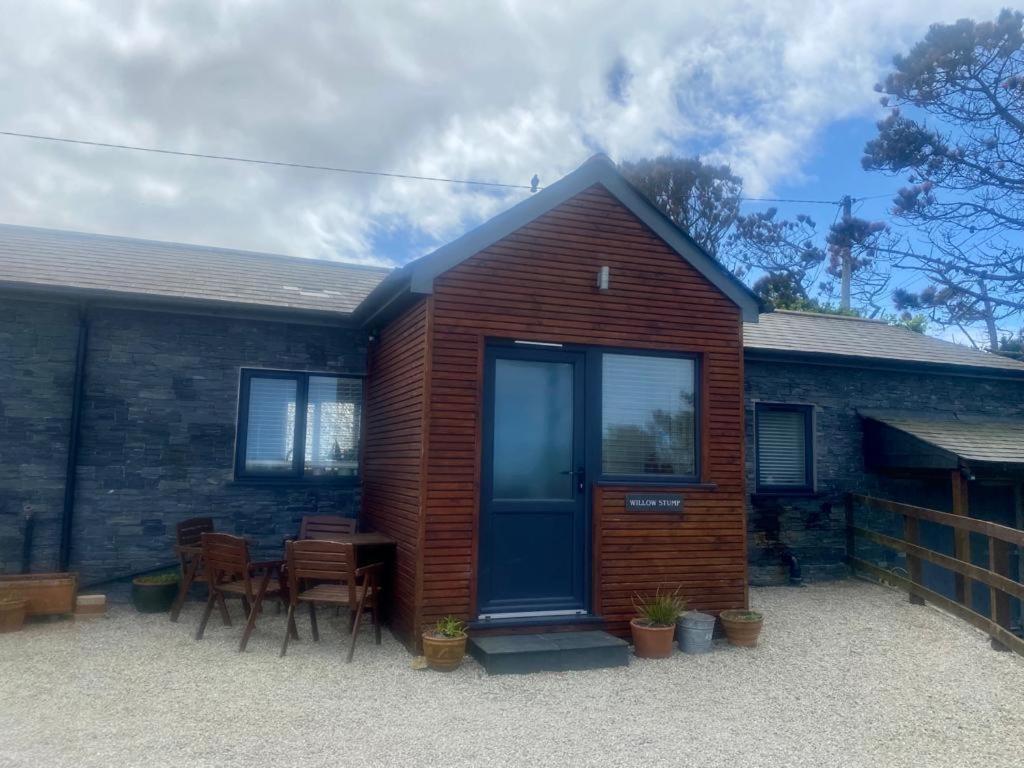 2 Bedroom Cottage Sleeps 4, With Pool Use, Sennen Kültér fotó